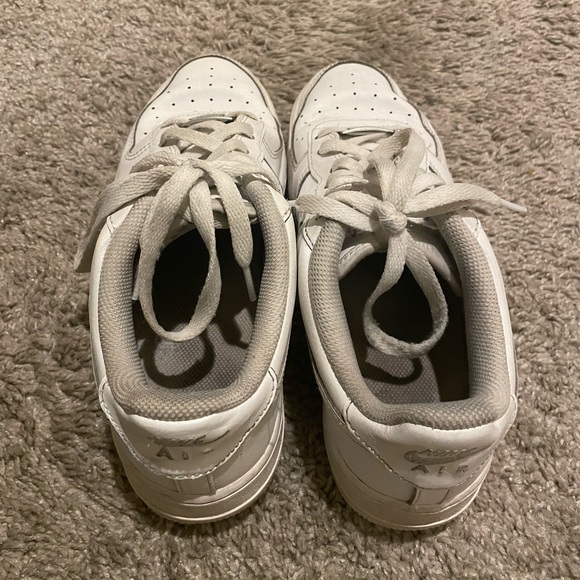 Nike Air Force 1 - Picture 4 of 5